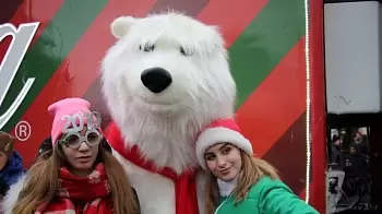 Житомир посетил легендарный праздничный грузовик Coca-Cola (ФОТОРЕПОРТАЖ)