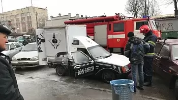 На перекрётске Гоголевская / Хлебная в Житомире загорелась кофемашина (ФОТО)