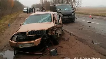На трассе Житомир – Черняхов столкнулись 3 автомобиля (ФОТО / ВИДЕО)
