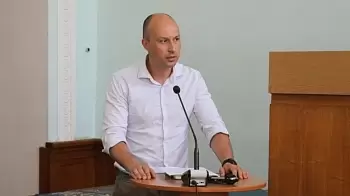 Житомиряне требуют уволить директора КП «Житомирводоканал» Андрея Никитина — в горсовете парируют, без отключений реконструкция невозможна (ФОТО)