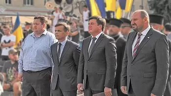 «Обіцянка – цяцянка» — як кандидати в депутати присвоюють собі чужі досягнення? (ФОТО) 