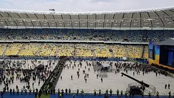 Зеленский vs Порошенко: главные ДЕБАТЫ страны в режиме ОНЛАЙН (ОБНОВЛЕНО)