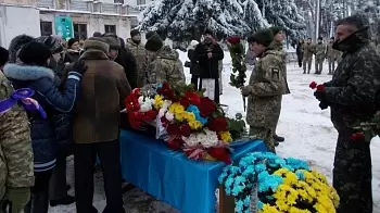 В Озёрном попрощались с погибшим Лётчиком истребителя СУ-27