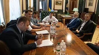Зеленский встретился с Коломойским — о чём говорили президент и олигарх? (ФОТО)