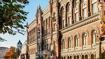 ТОП-менеджеров банка «Финансы и кредит» обвиняют в растрате 2.5 миллиардов долларов (ФОТО)