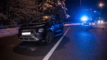 ДТП на трассе Житомир - Киев: Mercedes Sprinter влетел в Citroen (ФОТО)