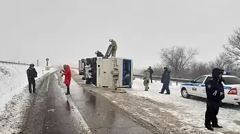 В России перевернулся автобус с украинцами — пострадали 17 человек (ФОТО / ВИДЕО)