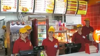 ПОЖАР на кухне "Chicken Hut" в ТРЦ "Глобал": ВИДЕО (ОБНОВЛЕНО) 