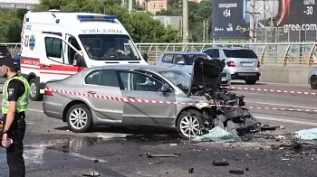 Масштабное ДТП на Демеевке в Киеве — столкнулись Skoda и Chevrolet, 4 людей погибли, ещё 2 — госпитализированы (ФОТО / ВИДЕО 18+)