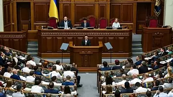 Верховная Рада сняла неприкосновенность с депутатов