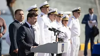 Зеленский отменил военный парад на День Независимости и пообещал премии военным (ВИДЕО)