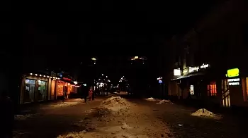 Вандалы на Михайловской украли колонки и лампы: ФОТО, ВИДЕО