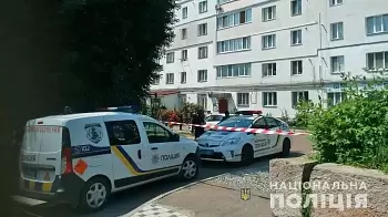 В подвале 5-этажки на Кибальчича полиция ищет «опасные» предметы — жителей эвакуировали (ФОТО)