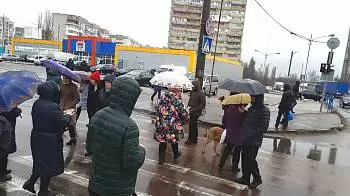 В Житомире «UPG» продолжает строиться — жители перекрыли Проспект Независимости и требуют приезда Президента (ФОТО / ВИДЕО)