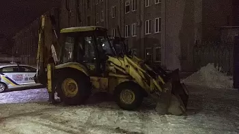 "Электроизмеритель" vs "Олди": незаконный снос здания в Центре Житомира (ФОТО, ВИДЕО)